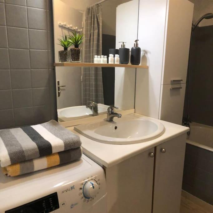 Appartement T2 Cosy Proche Centre Ville Vannes Exterior foto